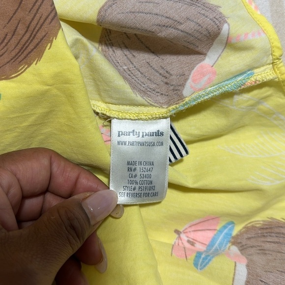 Party Pants Weekender Short Sleeve Button-Down Coconut Shirt Size Medium NWT - Picture 11 of 11